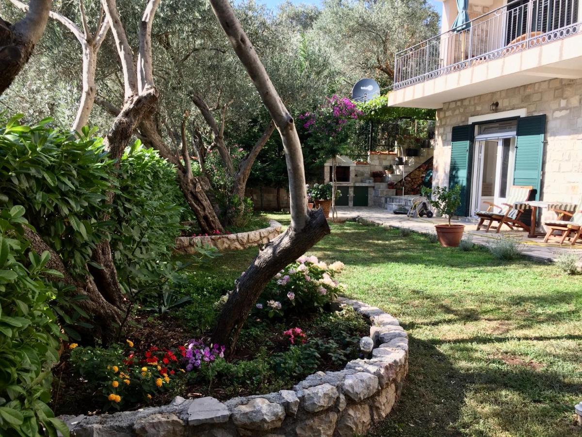 Bay View Apartments Petrovac Екстер'єр фото