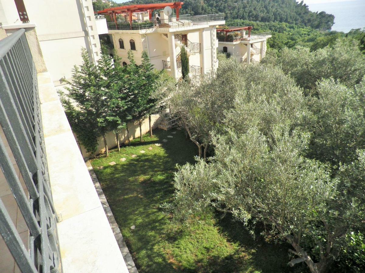 Bay View Apartments Petrovac Екстер'єр фото